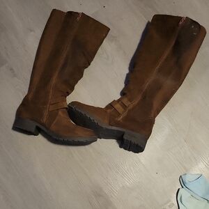Brown Knee-High Women's Boots